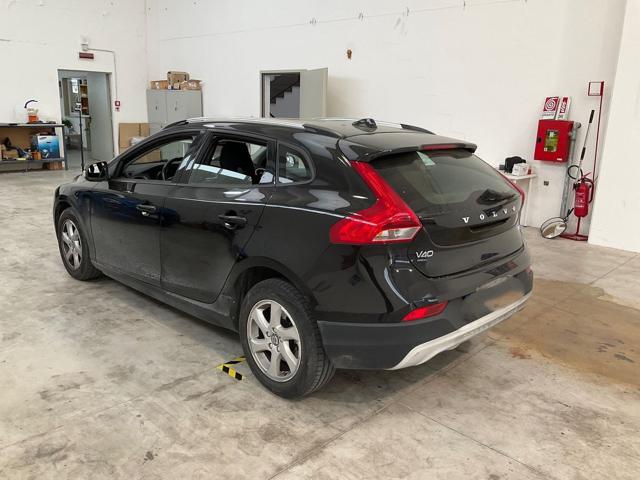 VOLVO V40 Cross Country usata, con Airbag