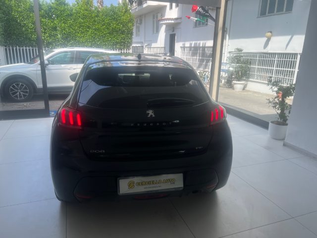 PEUGEOT 208 usata, con Boardcomputer