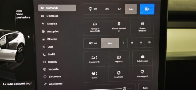 TESLA Model Y usata, con Fari full-led