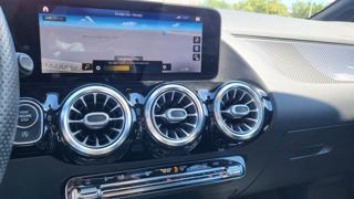 MERCEDES-BENZ GLA 200 usata, con Chiusura centralizzata