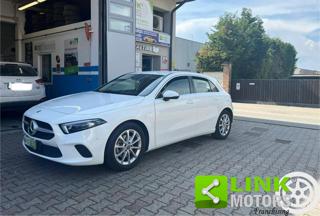 MERCEDES-BENZ A 200 Sport
