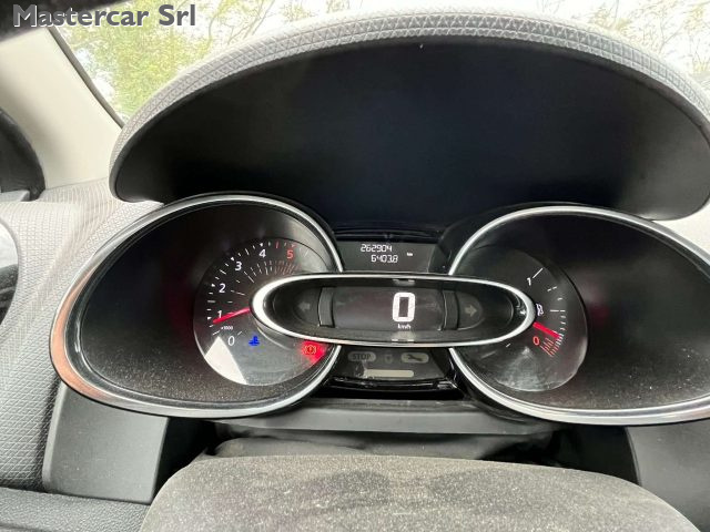 RENAULT Clio usata 14