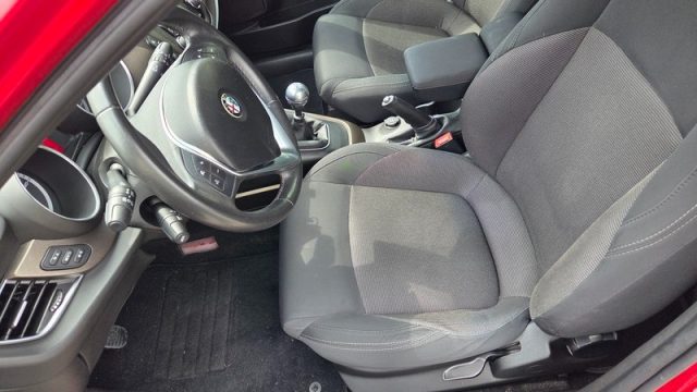 ALFA ROMEO Giulietta usata, con Servosterzo