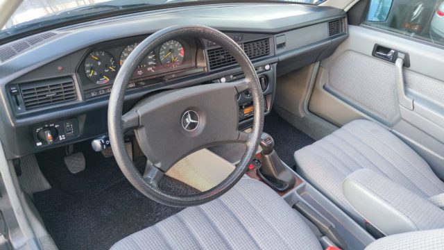 MERCEDES-BENZ 190 usata 10