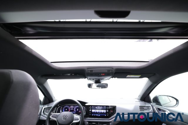 VOLKSWAGEN Taigo usata, con Sensore di luce