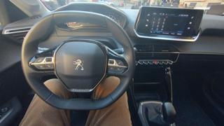 PEUGEOT 208 usata, con USB