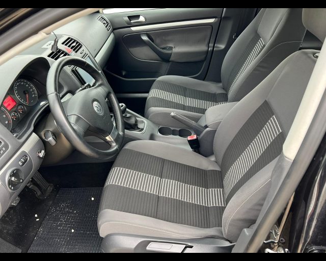 VOLKSWAGEN Jetta usata, con Cruise Control