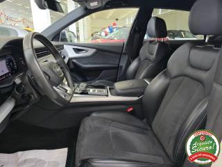 AUDI Q8 usata, con Volante in pelle