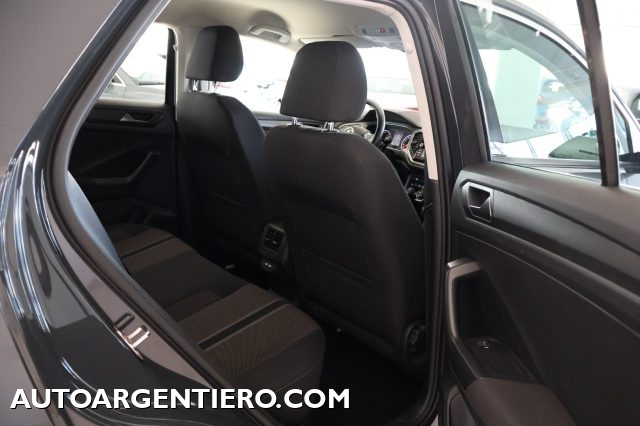 VOLKSWAGEN T-Roc usata, con Volante multifunzione