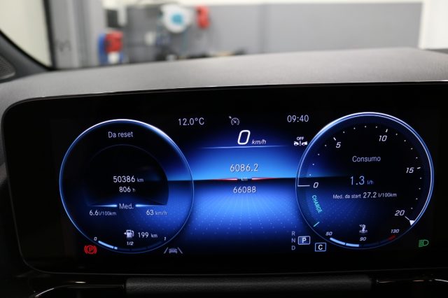 MERCEDES-BENZ GLA 200 usata, con Bracciolo