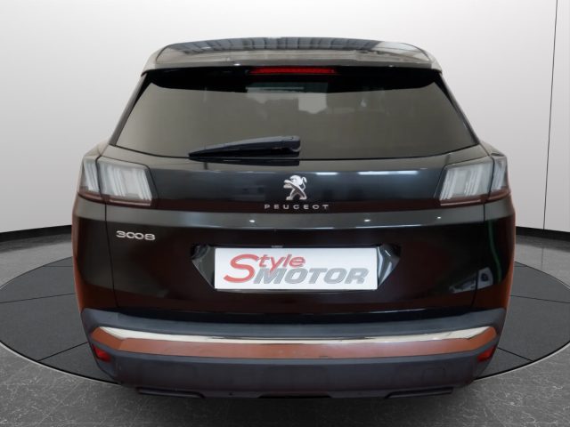 PEUGEOT 3008 usata, con Volante in pelle
