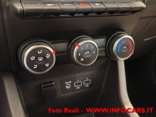 RENAULT Clio usata, con Touch screen