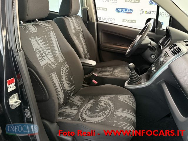 OPEL Agila usata, con Autoradio