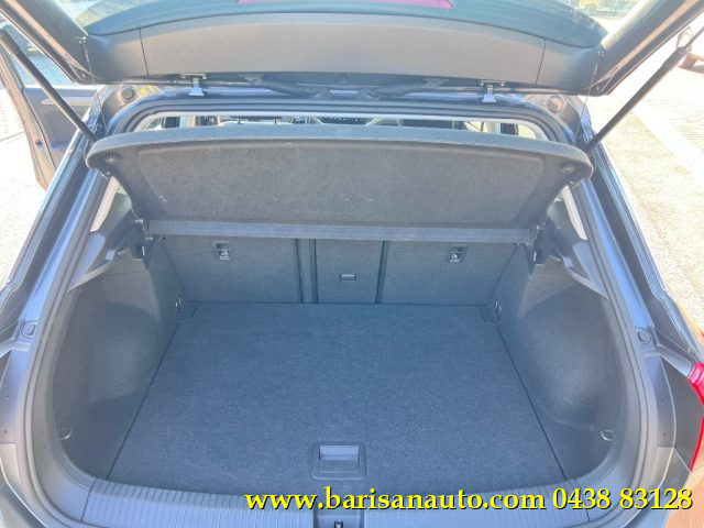 VOLKSWAGEN T-Roc usata, con Cerchi in lega