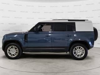 LAND ROVER Defender usata, con Boardcomputer