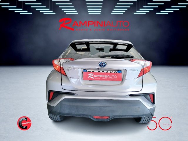 TOYOTA C-HR usata 7