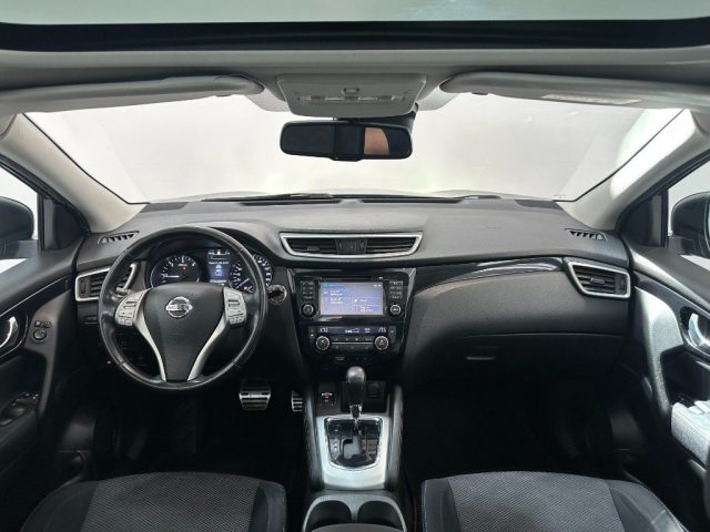 NISSAN Qashqai usata, con Boardcomputer