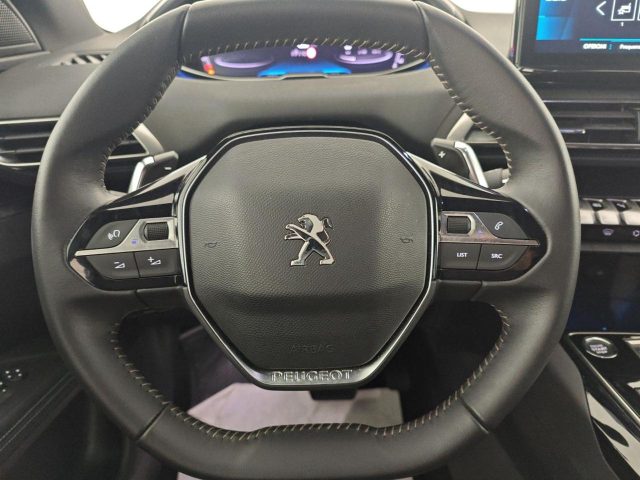 PEUGEOT 3008 usata, con Cerchi in lega