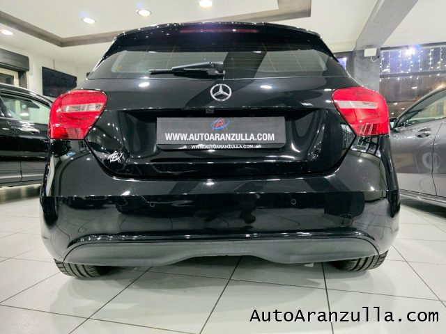 MERCEDES-BENZ A 200 usata, con Specchietti laterali elettrici