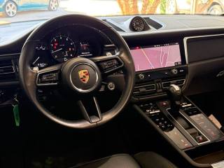 PORSCHE Macan usata, con Fari LED