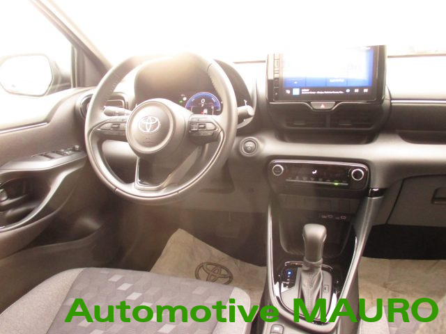 TOYOTA Yaris usata, con Controllo elettronico della corsia
