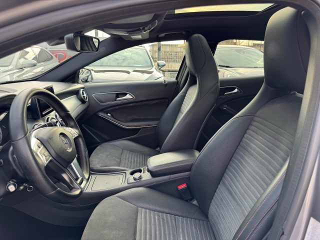 MERCEDES-BENZ GLA 200 usata, con Controllo automatico clima
