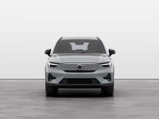 VOLVO EX40 usata, con Autoradio
