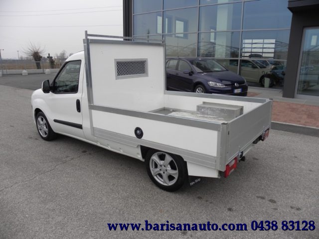 FIAT Doblo usata, con Autoradio