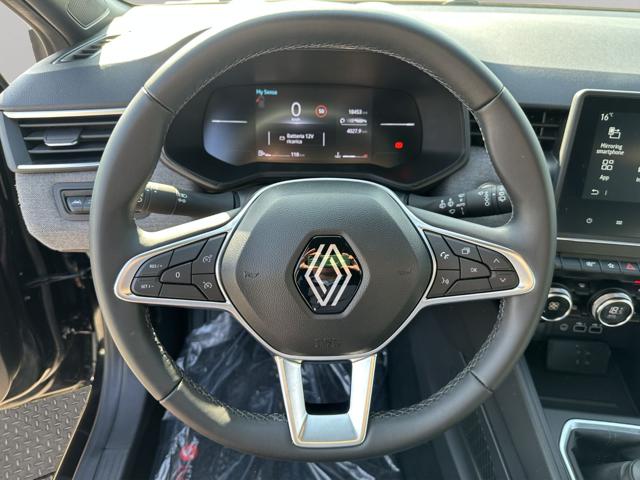 RENAULT Clio usata, con Autoradio
