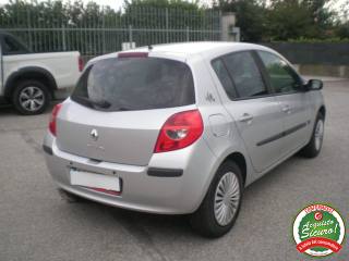 RENAULT Clio usata, con Climatizzatore