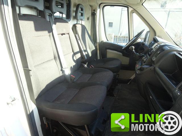 PEUGEOT Boxer usata, con Alzacristalli elettrici