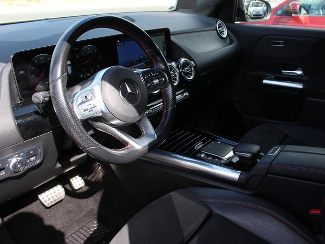 MERCEDES-BENZ GLA 200 usata, con Cerchi in lega