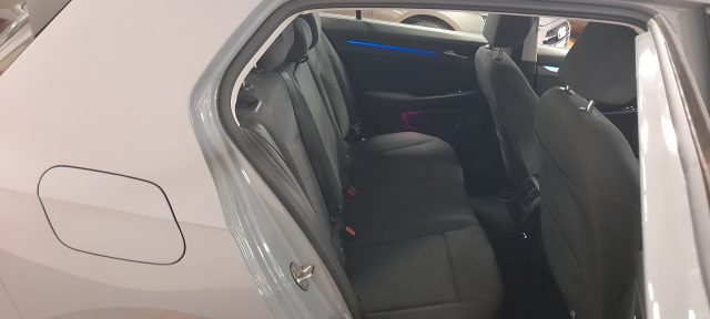 VOLKSWAGEN Golf usata, con Cruise Control