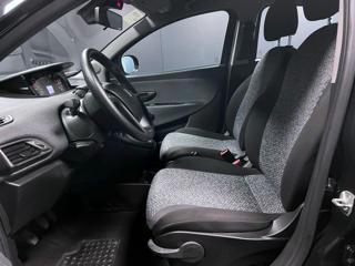 LANCIA Ypsilon usata, con ESP