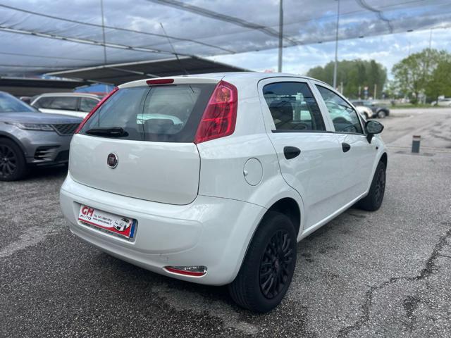 FIAT Punto usata, con Autoradio