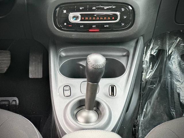 SMART ForTwo usata, con Volante multifunzione