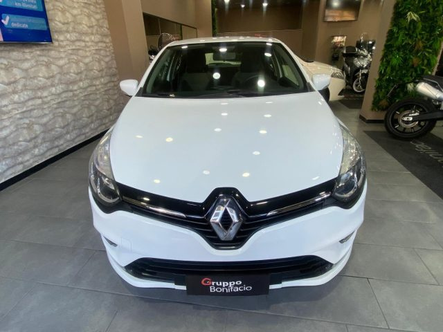RENAULT Clio usata, con Airbag