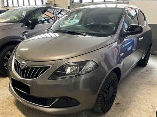 LANCIA Ypsilon 1.0 FireFly 5 porte S&S Hybrid Silver