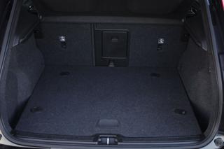 VOLVO XC40 usata, con Freno di stazionamento elettrico