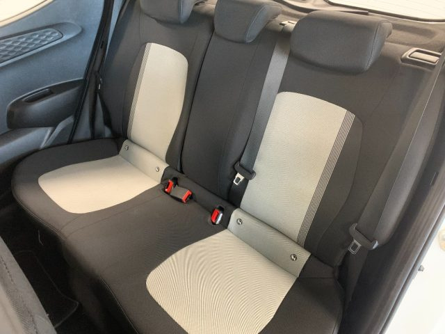 HYUNDAI i10 usata, con Controllo trazione