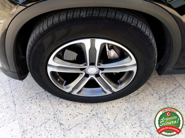 MERCEDES-BENZ GLC 220 usata, con Sensori di parcheggio posteriori