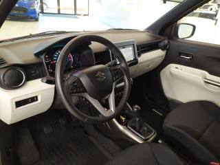 SUZUKI Ignis usata, con Autoradio