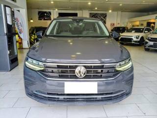 VOLKSWAGEN Tiguan usata, con Airbag