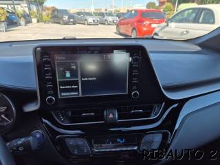 TOYOTA C-HR usata, con Autoradio