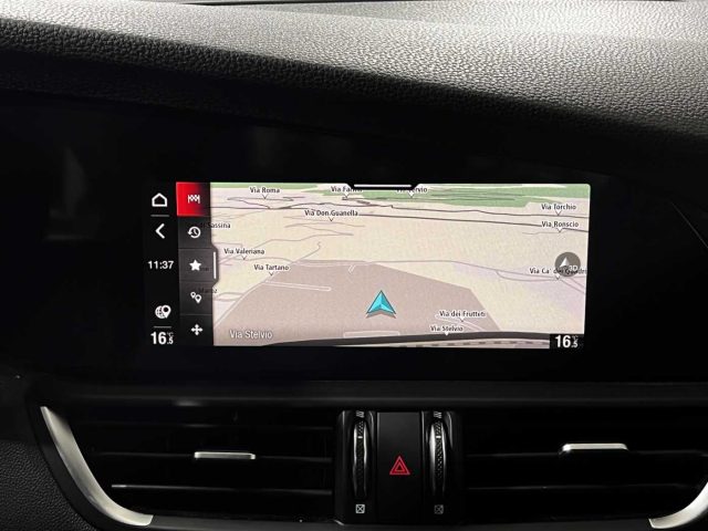 ALFA ROMEO Giulia usata, con Autoradio digitale