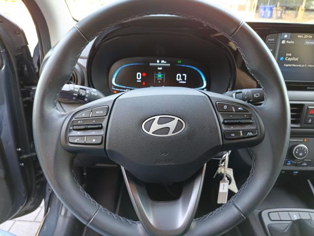 HYUNDAI i10 usata, con Volante in pelle