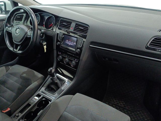 VOLKSWAGEN Golf usata, con Controllo trazione