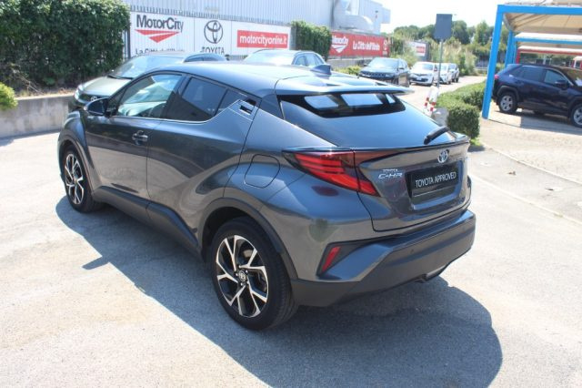 TOYOTA C-HR usata 22