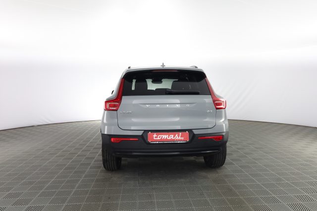 VOLVO XC40 usata 4