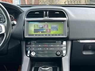 JAGUAR F-Pace usata, con Controllo automatico clima